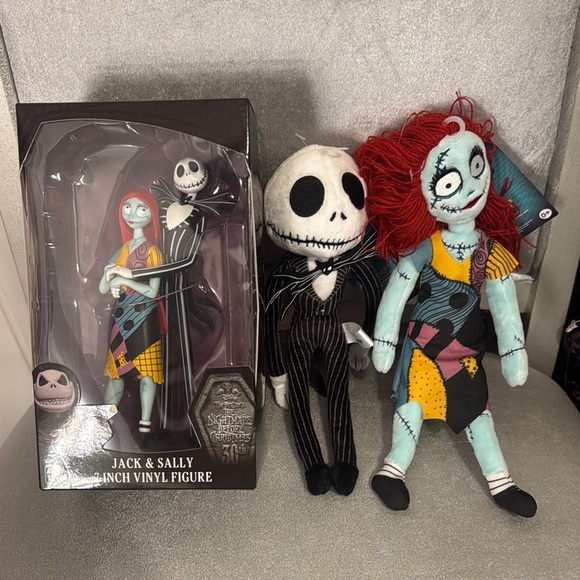 Nightmare Before Christmas Jack & Sally 30th Anniversary Figures & Phunny Plush - Picture 1 of 14